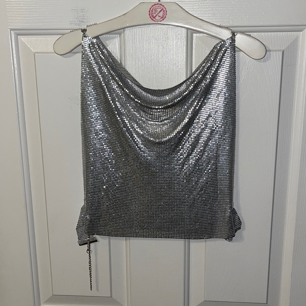 Size M top